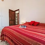 Lejlighed Resi By Interhome Budoni